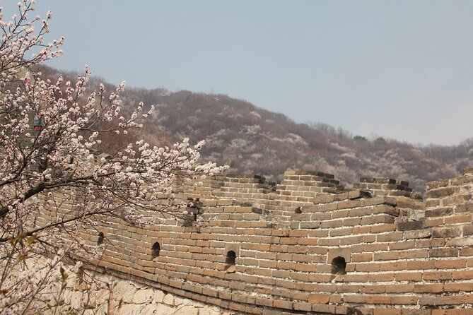 Jinshanling Great Wall to Simatai West Sunset Hiking Private Tour - What the driver does, and what the driver does not do