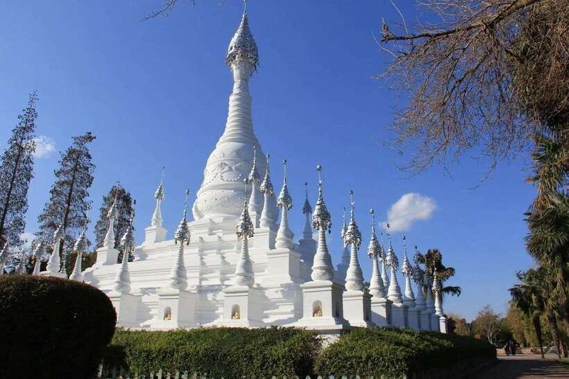Kunming: Yunnan Ethnic Village & Western Hills Private Tour - Why this private Kunming day works