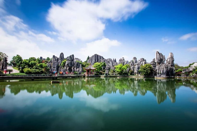 KunmingStone Forest Private Tour:Scenic Walks+Guide Insights - Lotus Peak and Sword Peak Pool
