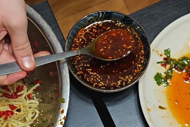 Learn cold noodle and wolf-teeth potato at local home - Meeting Karen on Zhongxin Road