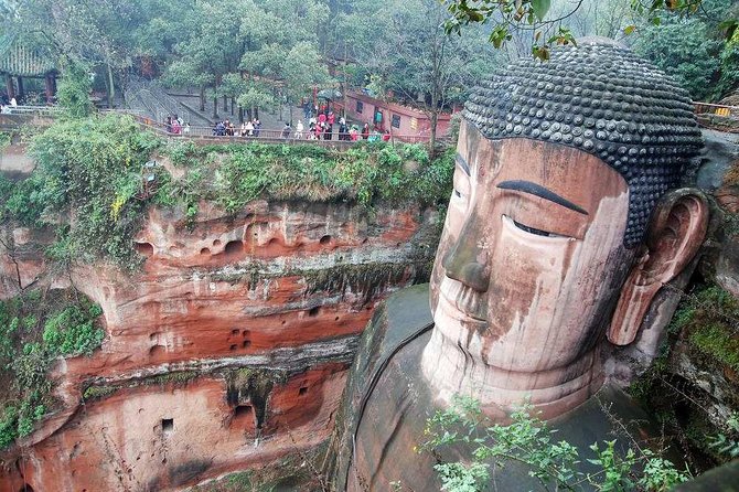 Leshan Giant Buddha Day Tour - Seeing the Buddha from the river