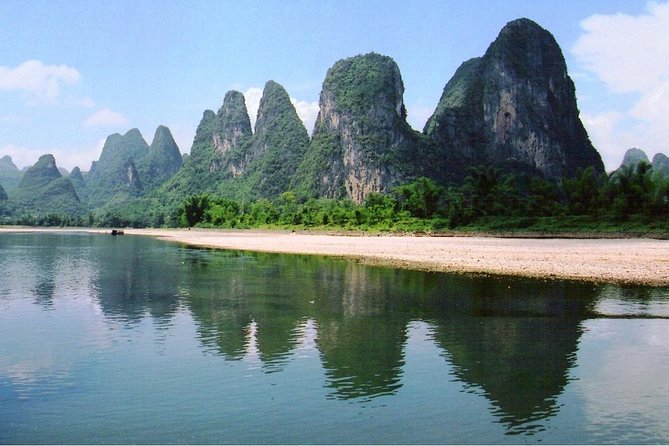 Li River Cruise ticket from Guilin to Yangshuo with pickup - Leaving Guilin for Mopanshan Pier