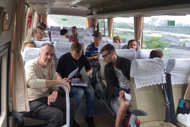 Li River cruise & Yangshuo countryside private day tour - Key points to know before booking