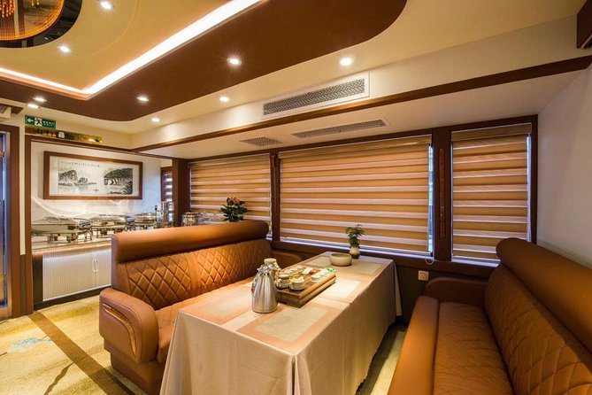 Li River cruise & Yangshuo countryside private day tour - Hotel pickup makes a long day simpler