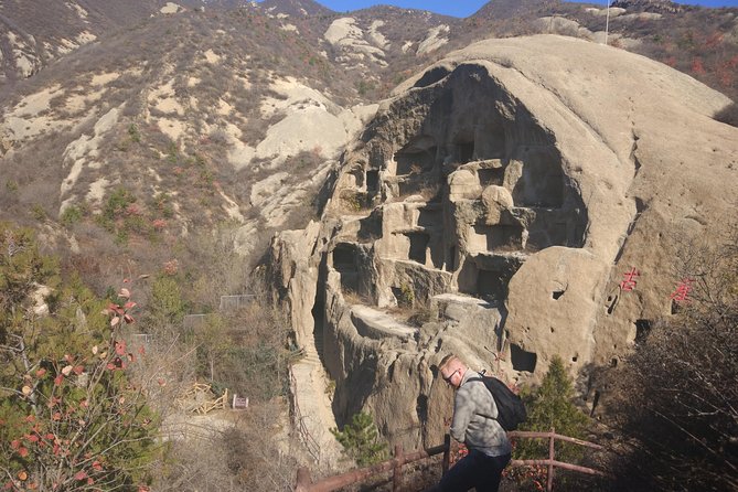 Longqingxia Gorge Cruise and Guyaju Cave Dwellings Private Day Tour - Why this makes a good break from Beijing