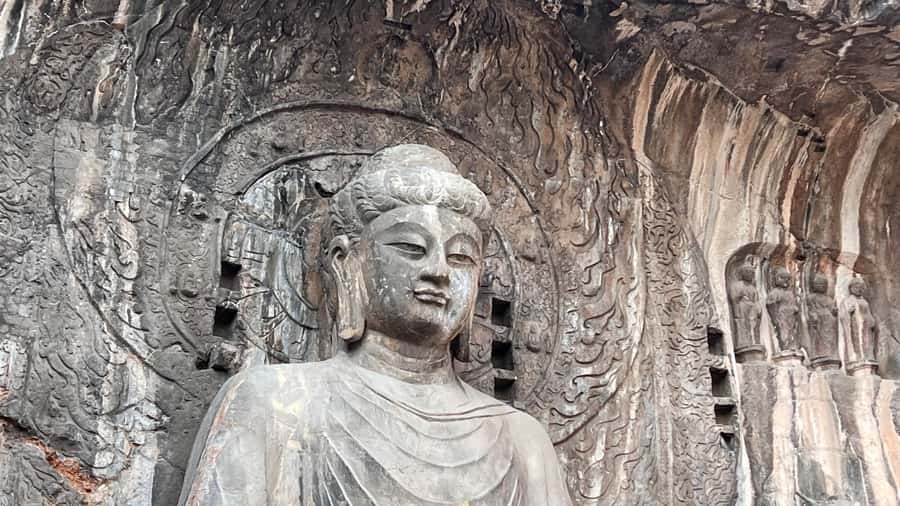 Luoyang: Day tour from Xian or LuoYang with tickets options - Shaolin Temple and the martial arts connection
