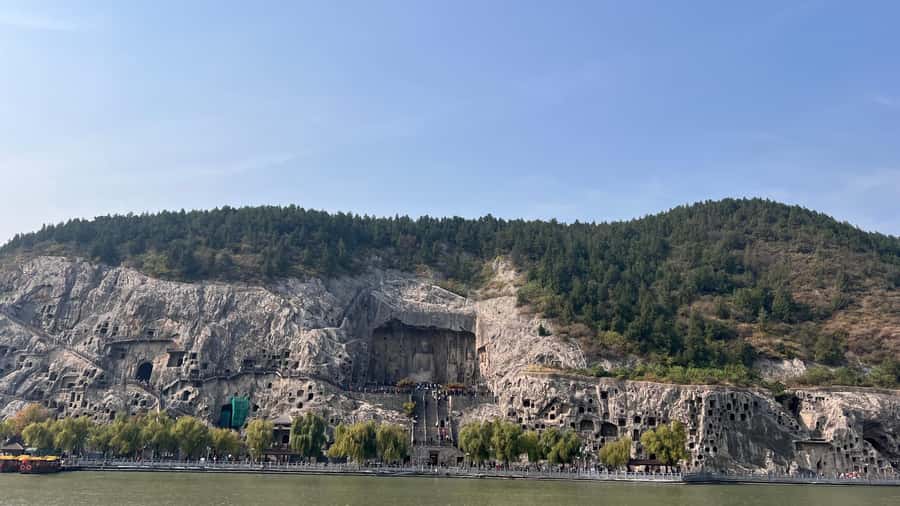 Luoyang: Day tour from Xian or LuoYang with tickets options - Who will enjoy this day most