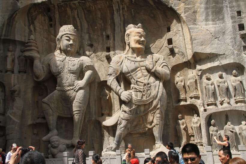 Luoyang: Longmen Grottoes Optional Tours or Tickets Only - What the private guide adds