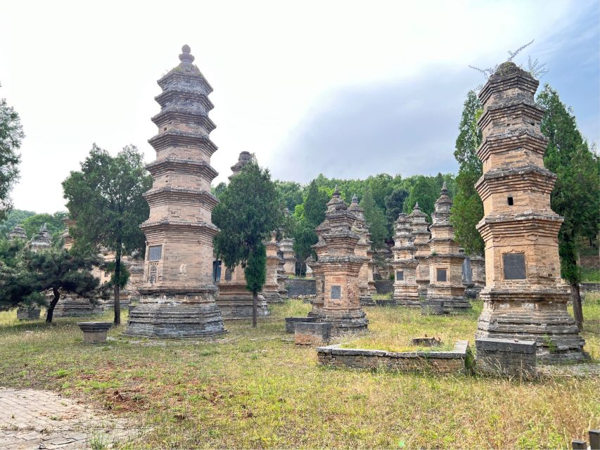 Luoyang Private Day Tour to Shaolin Temple&Longmen Grottoes - Key points at a glance