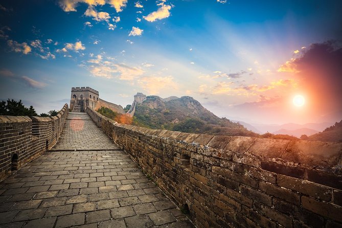 Mini Group: 2-Day Beijing Highlights and Great Wall Tour - Tiananmen Square and the road into imperial Beijing