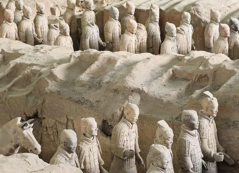 Mini Group English Guided Terracotta Warriors Tour - Crowds Can Change What You See