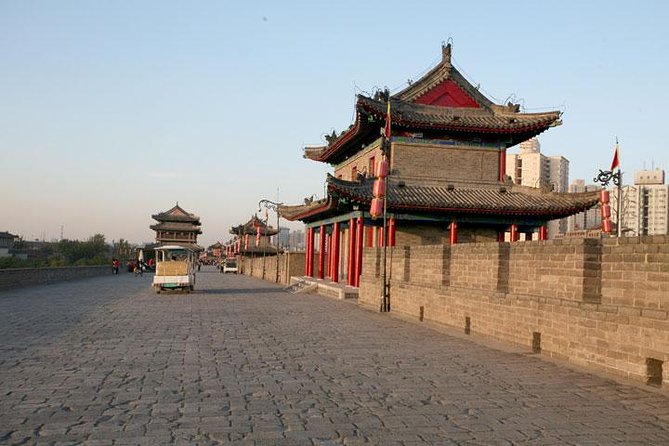 Mini Group Xian Day Tour to Terracotta Army, City Wall, Pagoda and Muslim Bazaar - Is $49.56 a good price for Xi’an?