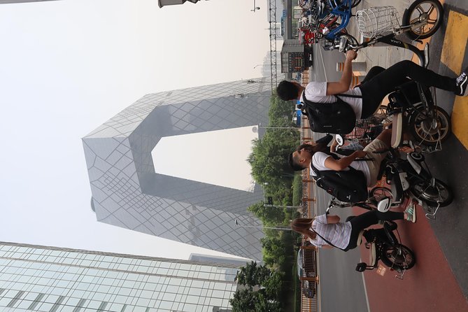 Modern Beijing Discovery by Bike - Why this route shows a different Beijing