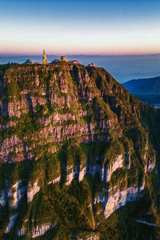 Mount Emei: Experience Natural Beauty and Buddhist Culture - Key points to know before you book