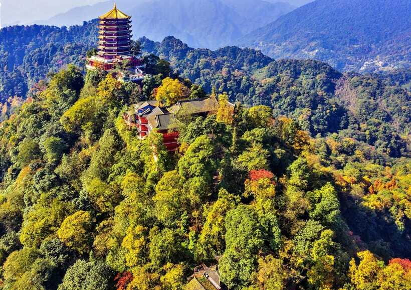 Mount Qingcheng Tour: Explore Serene and Sacred Taoist Site - Is $105 Per Person Good Value?