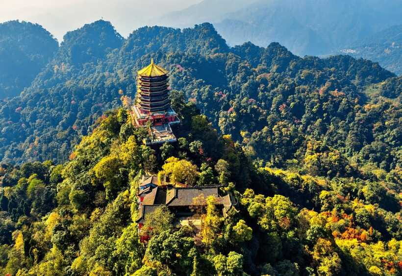 Mount Qingcheng Tour: Explore Serene and Sacred Taoist Site - Who Will Enjoy This Outing Most