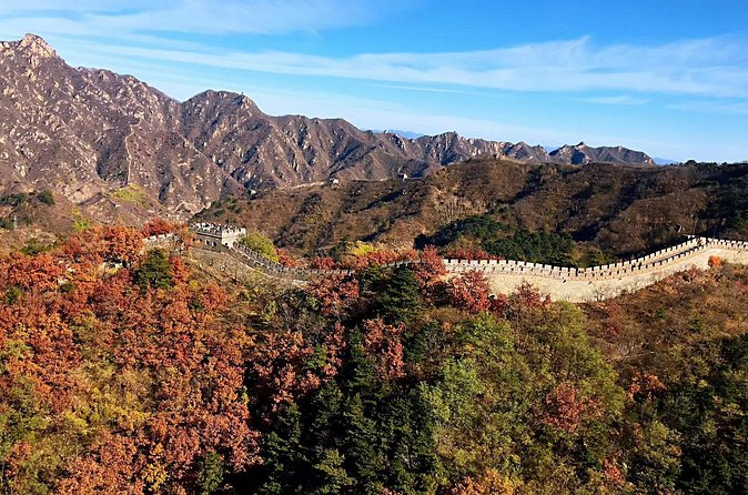 Mutianyu and Huanghuacheng Great Wall Private Tour with English Speaking Driver - The lunch break: simple, flexible, and not included