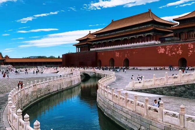 Mutianyu Great Wall and Forbidden City Private Tour with Lunch - Entering the Forbidden City through Beijing’s central axis