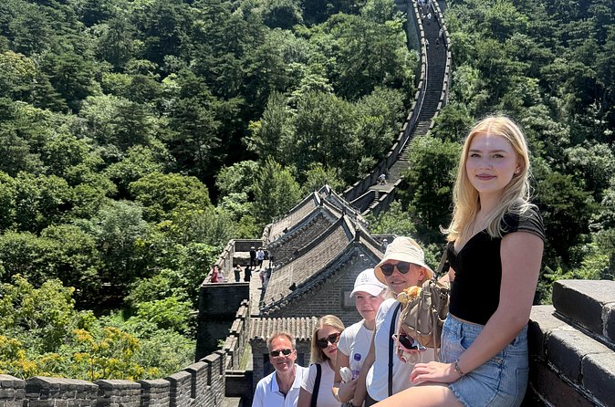 Mutianyu Great Wall, Ming Tombs Ding Ling and Sacred Way Day Tour - Four hours along Mutianyu’s watchtowers