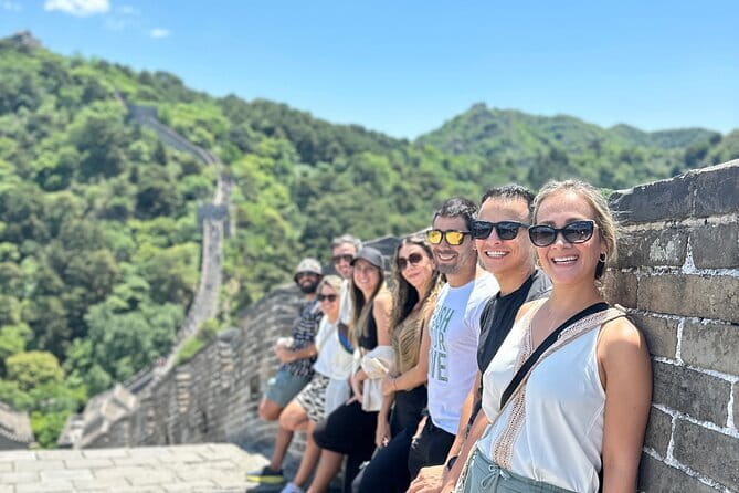 Mutianyu Great Wall VIP Pass Tour with English Speaking Driver - What the English-speaking driver adds