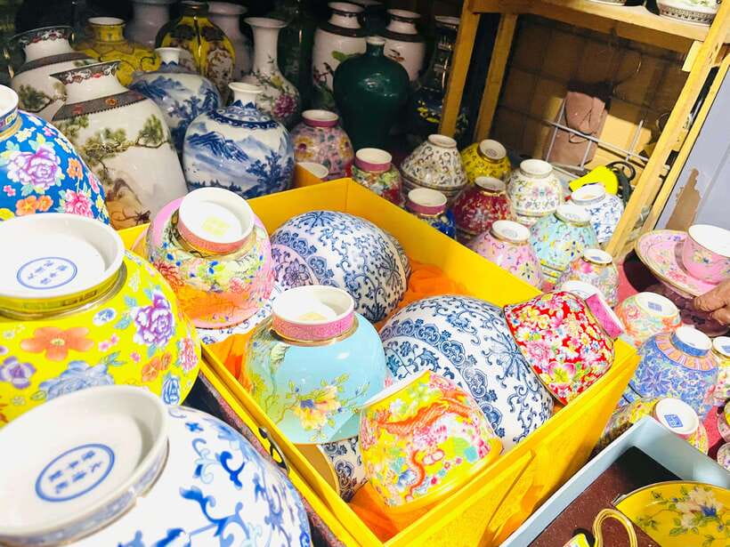 Night Market Haggling Adventure with an English Guide! - The final 90 minutes: shop with a clearer plan