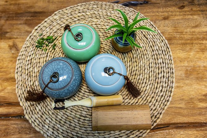 One-Day Hangzhou Dragon Well Tea Culture & West Lake Private Tour - Booking details worth noting