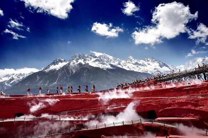 One day Jade Dragon Snow Mountain Tour with Impression Lijiang show - Leaving Lijiang for the mountain