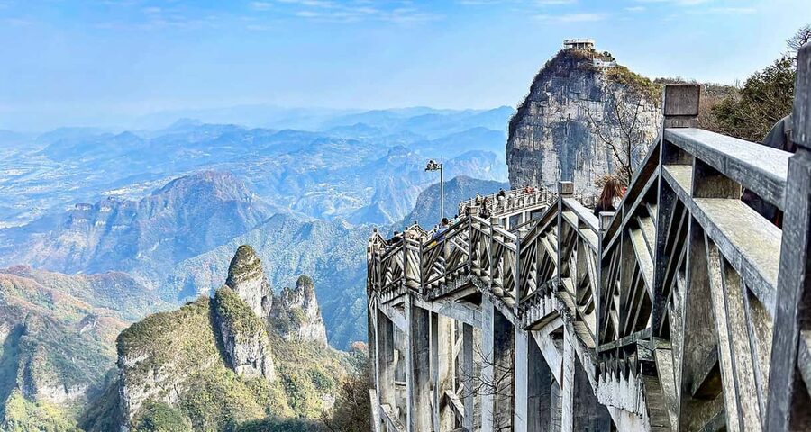 One Day Mini Group Tour to Glass Bridge and Tianmen Mountain - Pickup, transport, and the shape of the day