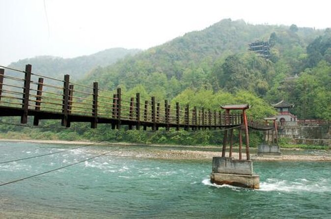 One Day Trip to Dujiangyan Irrigation System & Mount QingCheng Tour - Key points to know before booking