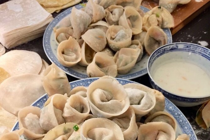 Organic Chinese Dumpling Class with Market Walk - A market walk that gives the class context