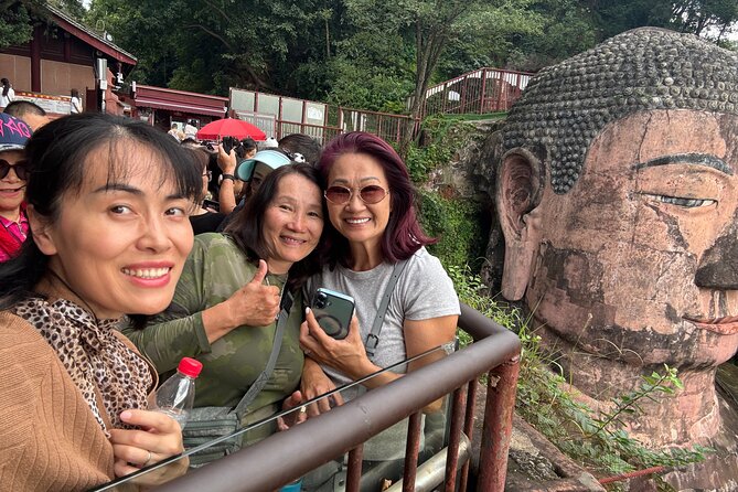 Panda and Leshan Buddha Private Tour - Who will get the most from this tour