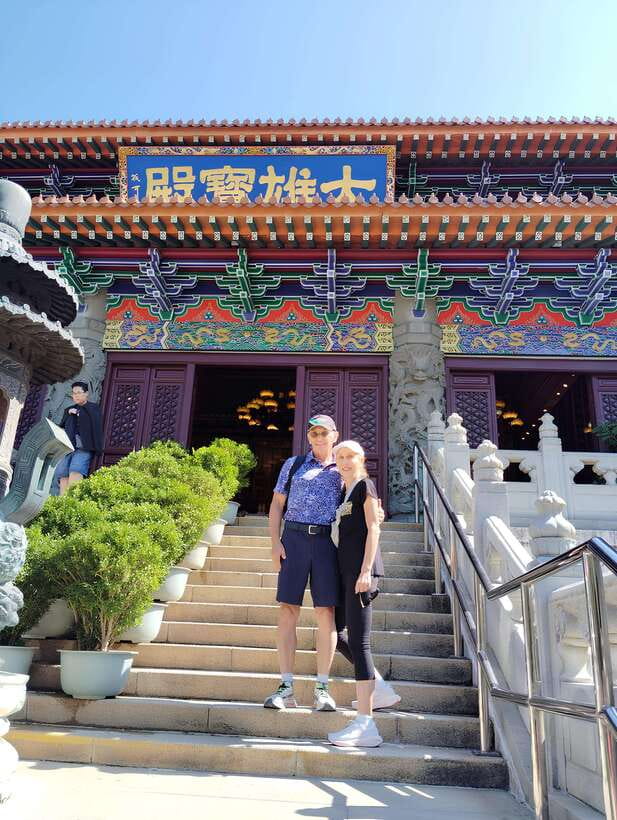 Premium Lantau Tour with Cable Car tickets & English Guide - Who should book this Lantau outing