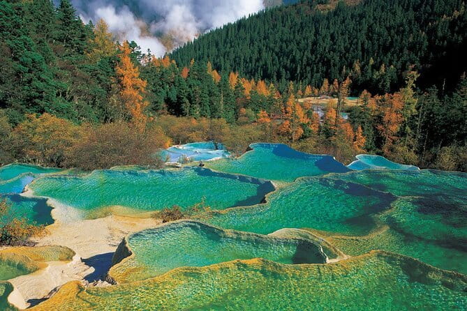 Private 2-Day Jiuzhaigou & Huanglong Tour by Train from Chengdu - Jiuzhaigou in one day: follow the shuttle loop wisely