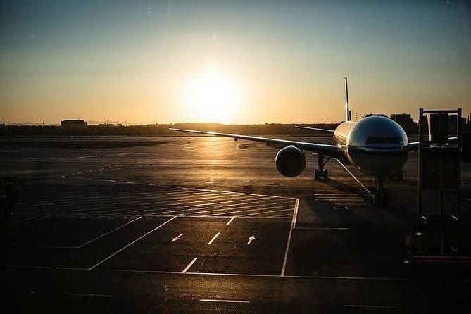 Private Airport Transfer Service: Between PEK Airport and Hotel - Leaving PEK with a name card and a private car