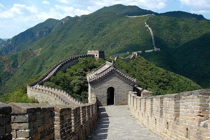 Private All-Inclusive Day Trip to Great Wall, Tian'anmen Square and Forbidden City - Lunch Between the Historic Sights