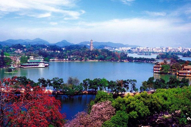 Private Amazing Hangzhou Airport Layover Tour with Lunch or Dinner Option - West Lake: Hangzhou’s Essential First View