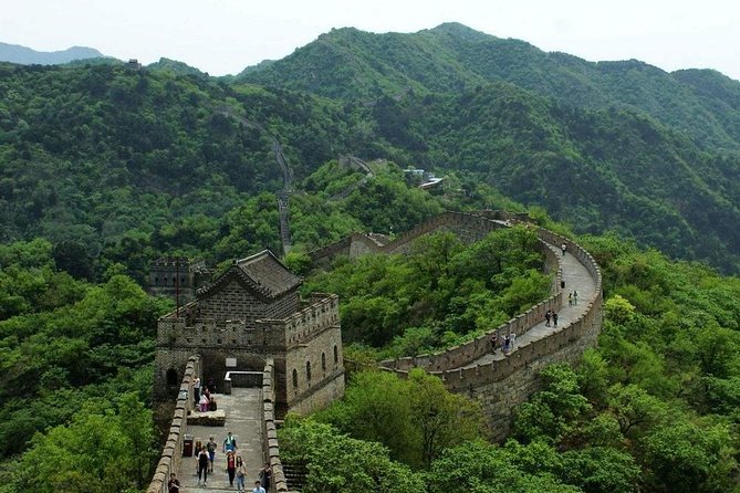 Private Beijing Layover Tour to Mutianyu Great Wall - Winter coats and simple comforts
