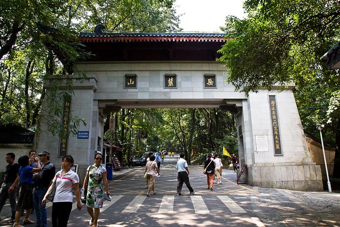 Private Changsha Day Tour: Yuelu mountain, Yuelu Academy And Orange Island - Aiwan Pavilion and the meaning behind its name