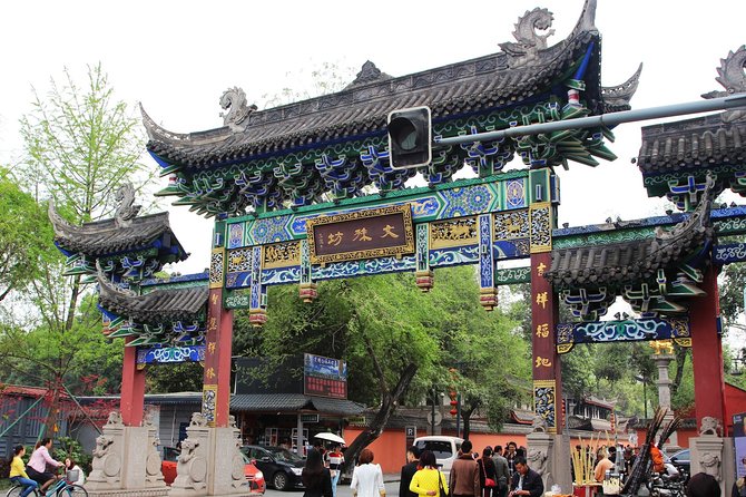Private Chengdu Half Day Bike Tour - Why A Bicycle Makes Sense In Chengdu