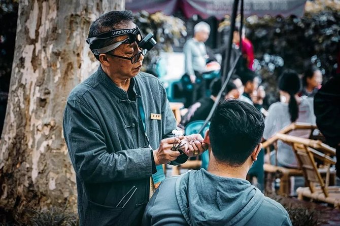 Private Chengdu Half Day Bike Tour - Price, Pickup, And Who Gets Good Value