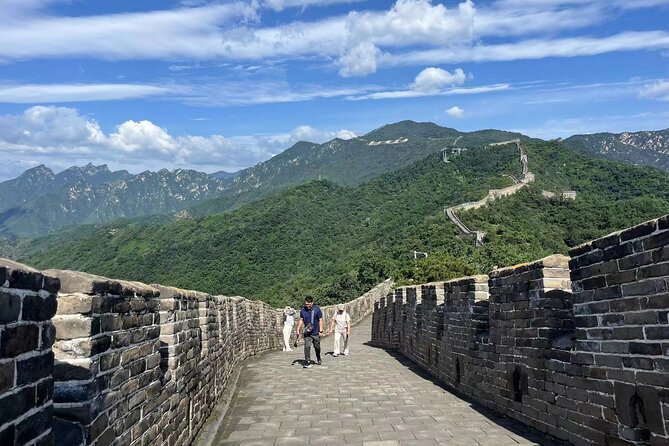 Private Customized 3 Days of Ancient Beijing Experience Tour - Day two: two and a half hours on the Mutianyu Great Wall