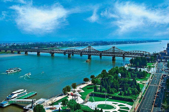 Private Dandong City Day Tour:Hushan Great Wall,Yalu River Broken Bridge,Border - Why this Dandong day makes sense