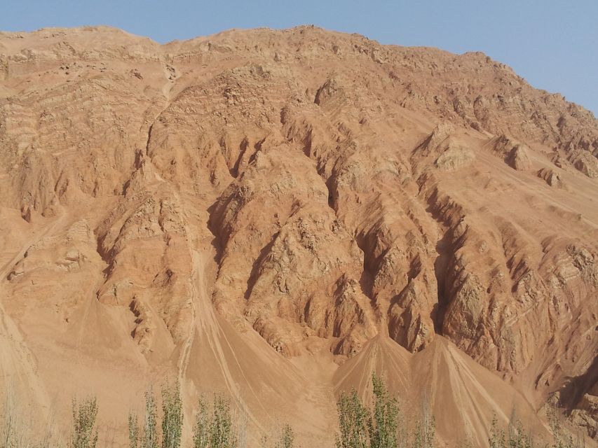 Private Day Tour from Urumqi to Turpan - The ride from Urumqi to Turpan