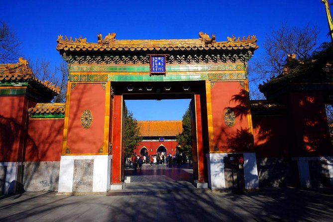 Private Day Tour: Lama Temple, Summer Palace and Hutong Dumpling Lunch - Summer Palace and the views across Kunming Lake
