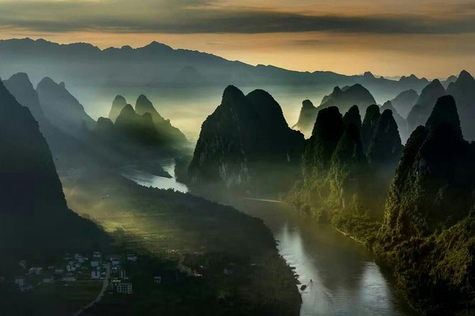 Private Day Tour of Yangshuo Xianggong Mountain and Yulong Bamboo Boat - The key points at a glance