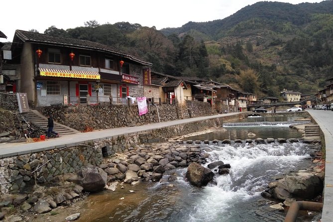 Private Day Tour To Tianluokeng Tulou from Xiamen Including Lunch - Why Tianluokeng is worth the long ride from Xiamen