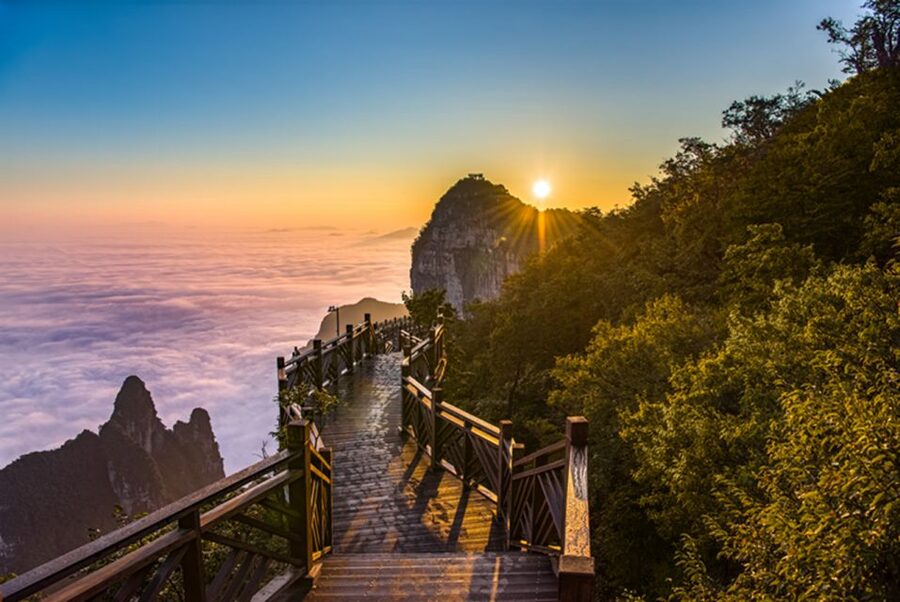 Private Day Tour to Tianmen Mountain & Glass Walk - Why Tianmen Mountain makes such a strong day out