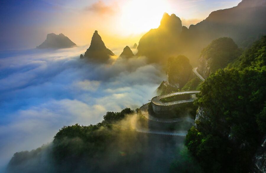 Private Day Tour to Tianmen Mountain & Glass Walk - Who should book this private mountain day