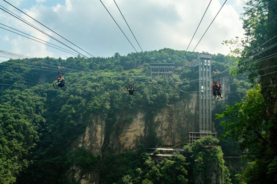Private Day Tour to Tianmen mountain & Sky walk&Glass Bridge - Walking the glass paths above Zhangjiajie