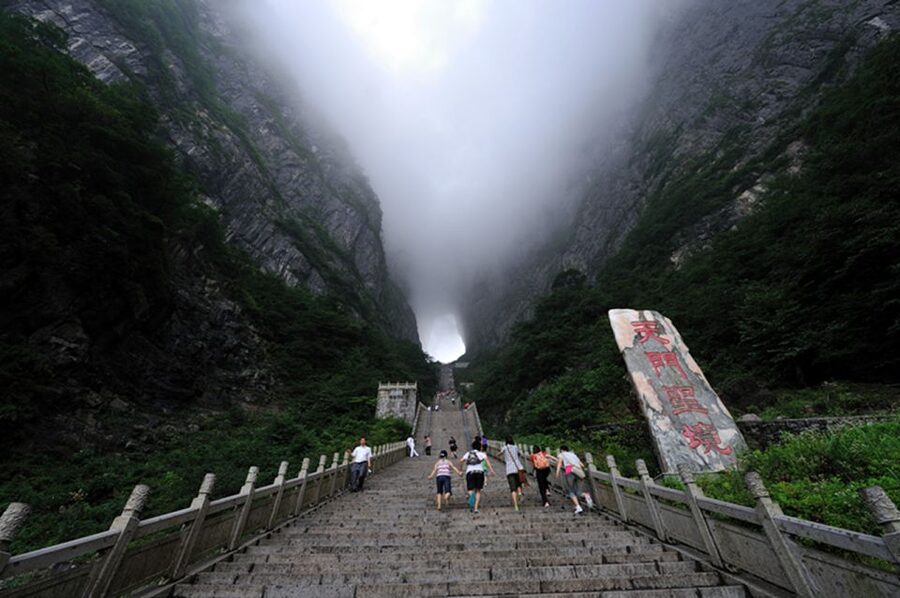 Private Day Tour to Tianmen mountain & Sky walk&Glass Bridge - Why a private guide changes the day